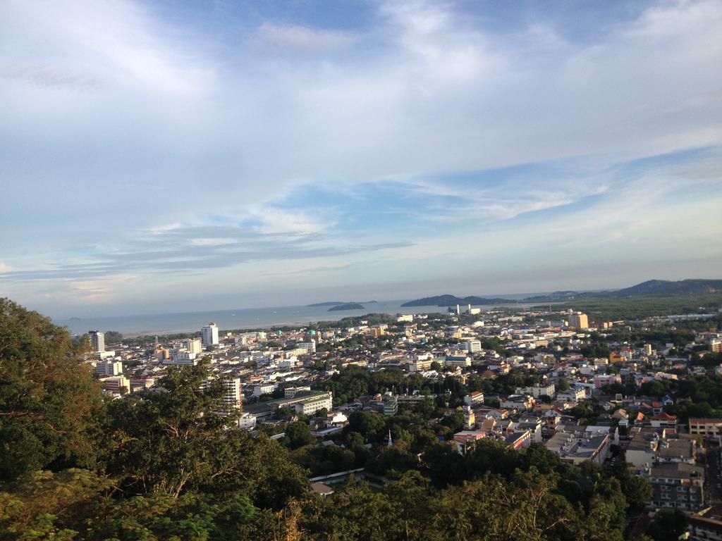 Khao Rang Place Phuket Kültér fotó
