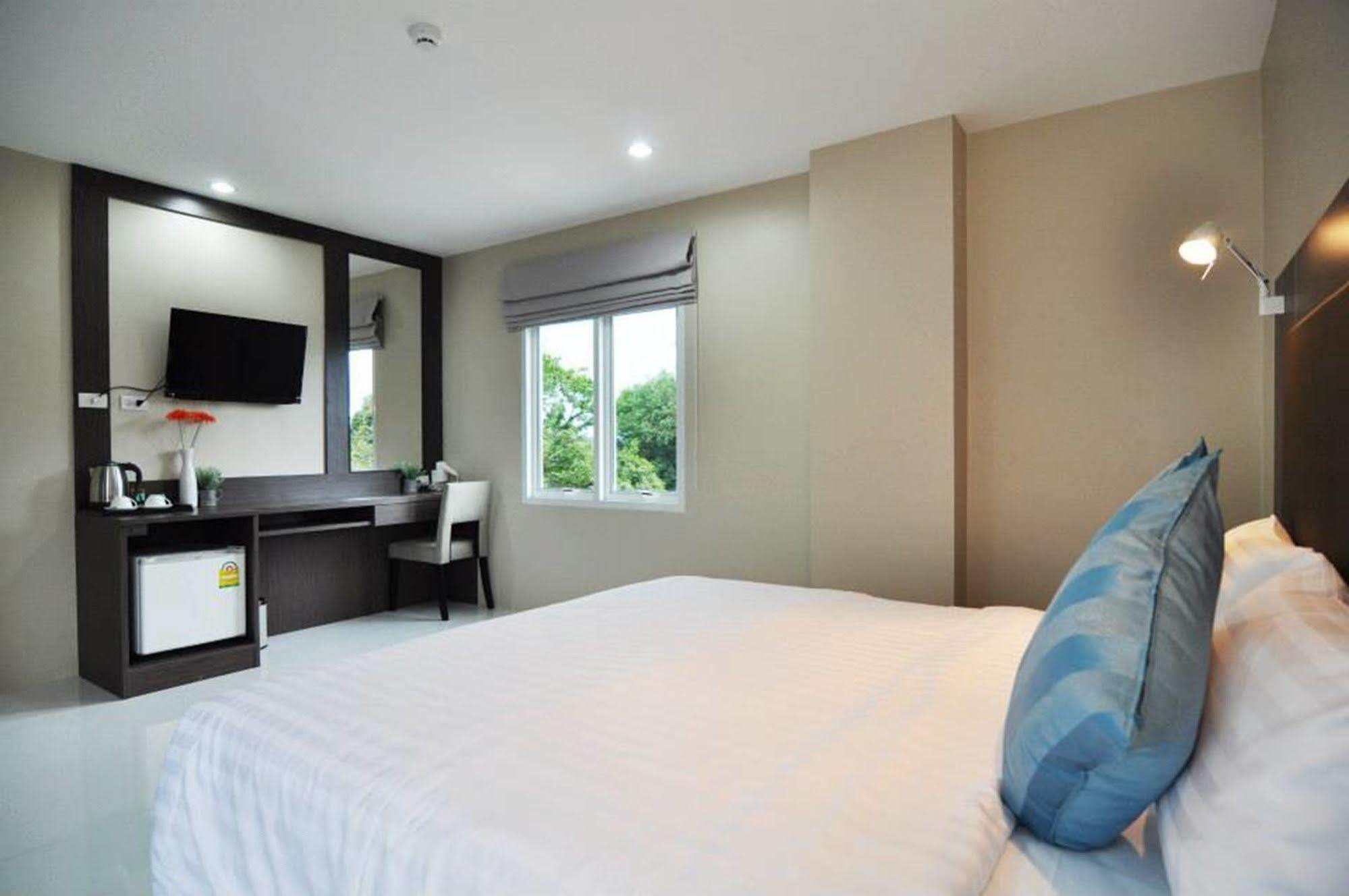Khao Rang Place Phuket Kültér fotó